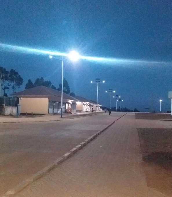 陕西省非洲科特迪瓦太阳能路灯工程